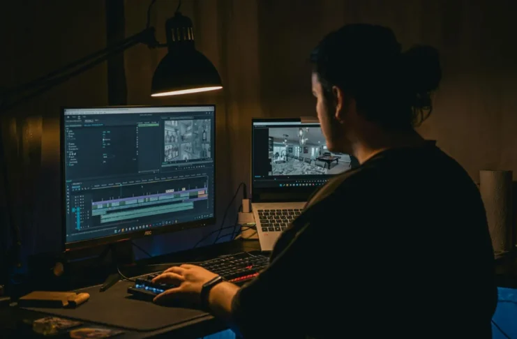 Top Tools to Create Professional Lip Sync Videos Without a Studio
