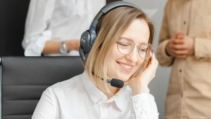 The Essential Guide to Business Telephony for Growing Startups